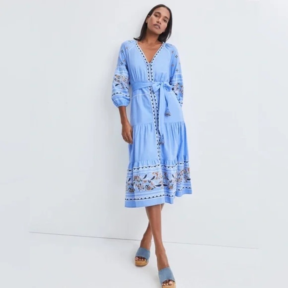 Beautiful Veronica Beard linen embroidered midi dress